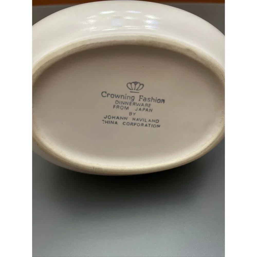 Johann Haviland Crowning Fashion Japan Gravy Boat & Underplate Cream Vintage